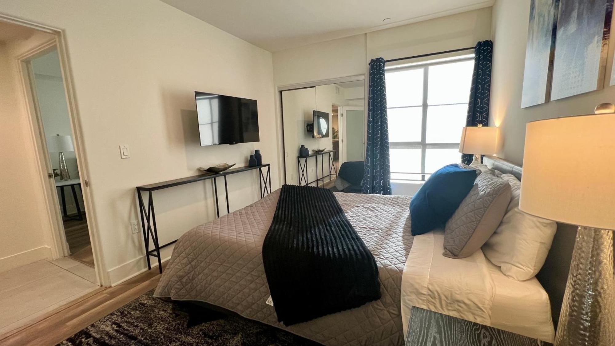 The Century City Cozy 3 Bedroom Apartment With Free Parking! Los Angeles Kültér fotó